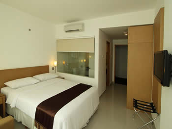 تور اندونزی هتل ترینیتی جاکارتا - آژانس مسافرتی و هواپیمایی آفتاب ساحل آبی